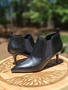 Cole Haan Neely Women's Heeled Chelsea Black Leather Boots Size 5.5